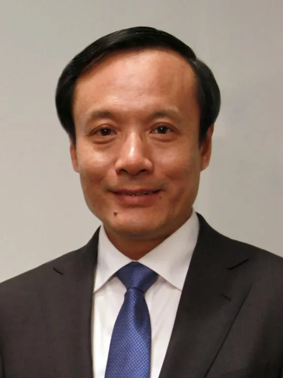yang.jpg